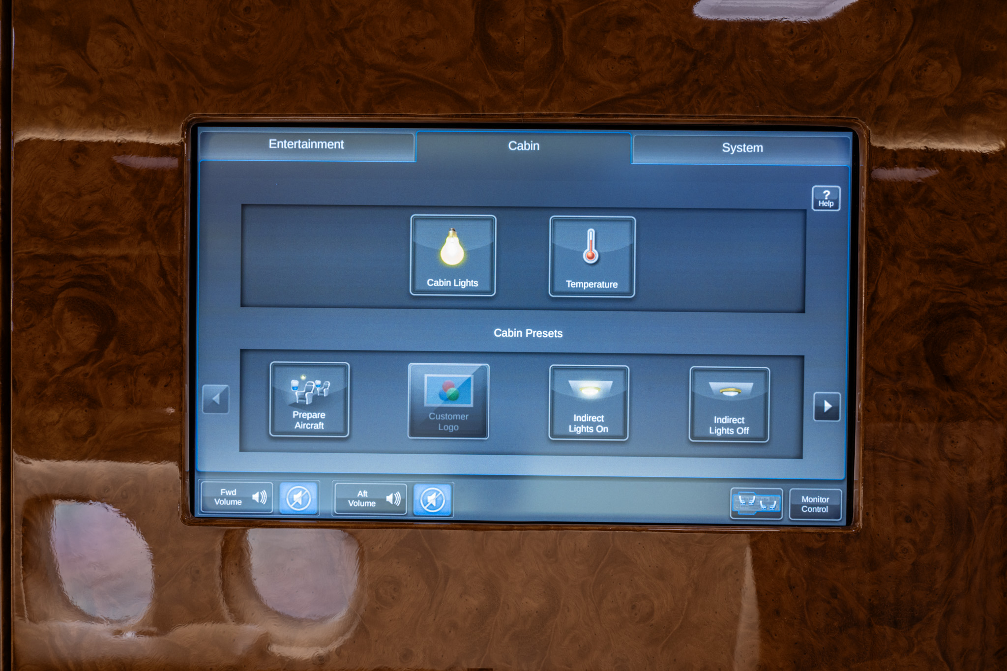Photo of the Falcon 7x G-SPTX