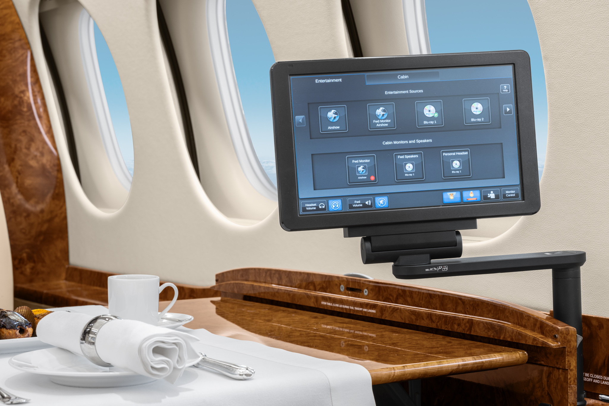 Photo of the Falcon 7x G-SPTX