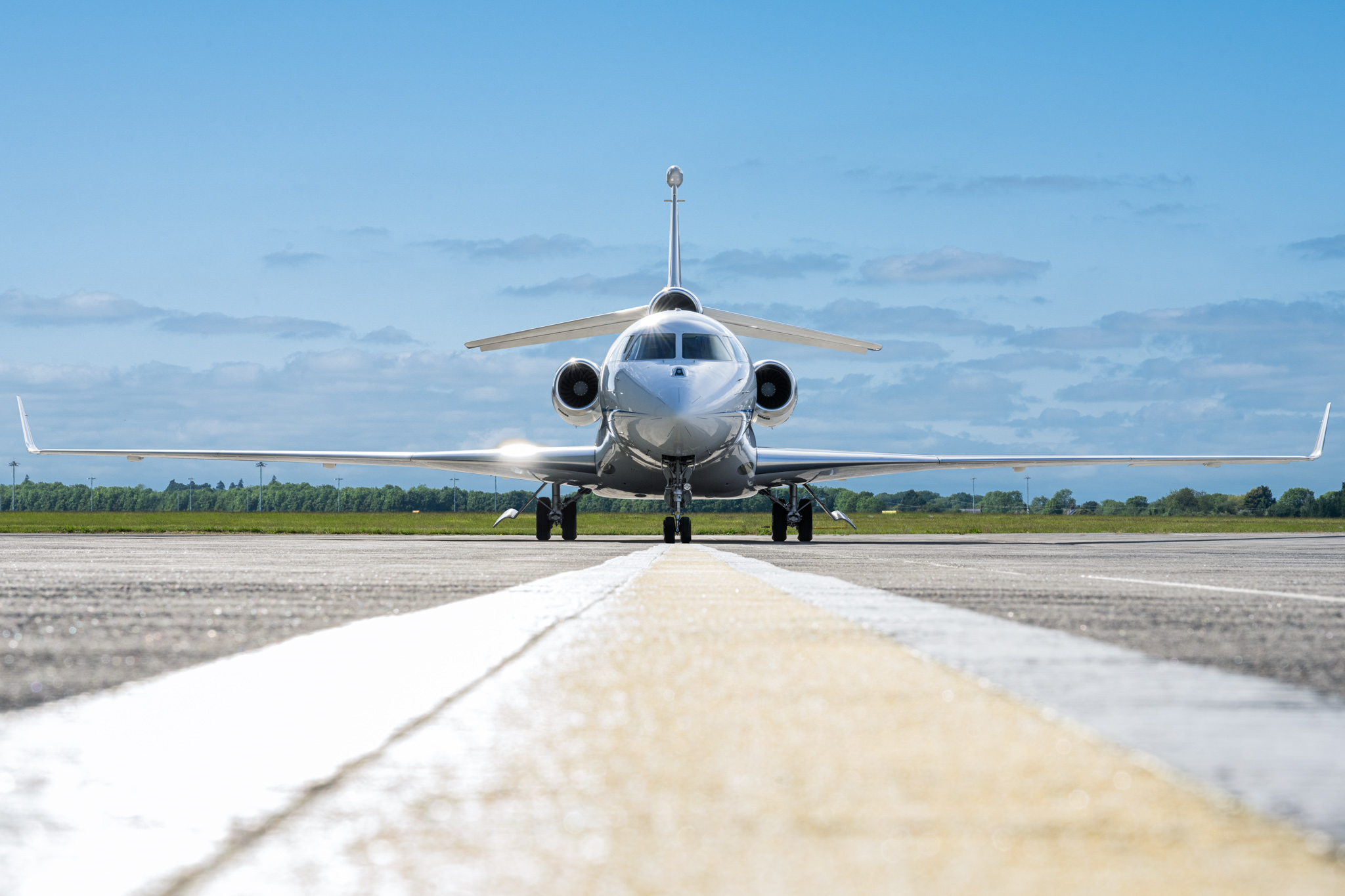 Photo of the Falcon 7x G-SPTX