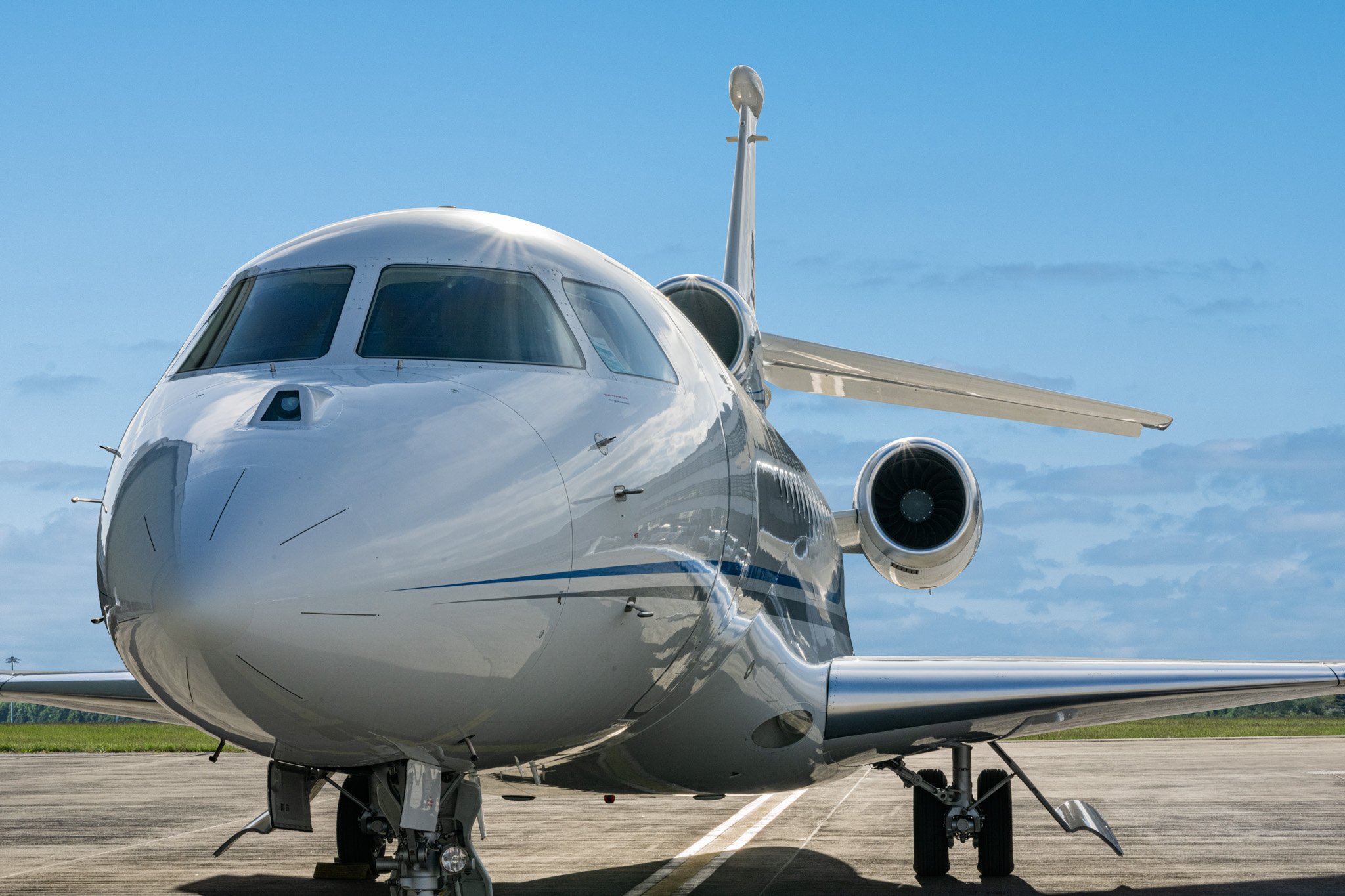 Photo of the Falcon 7x G-SPTX