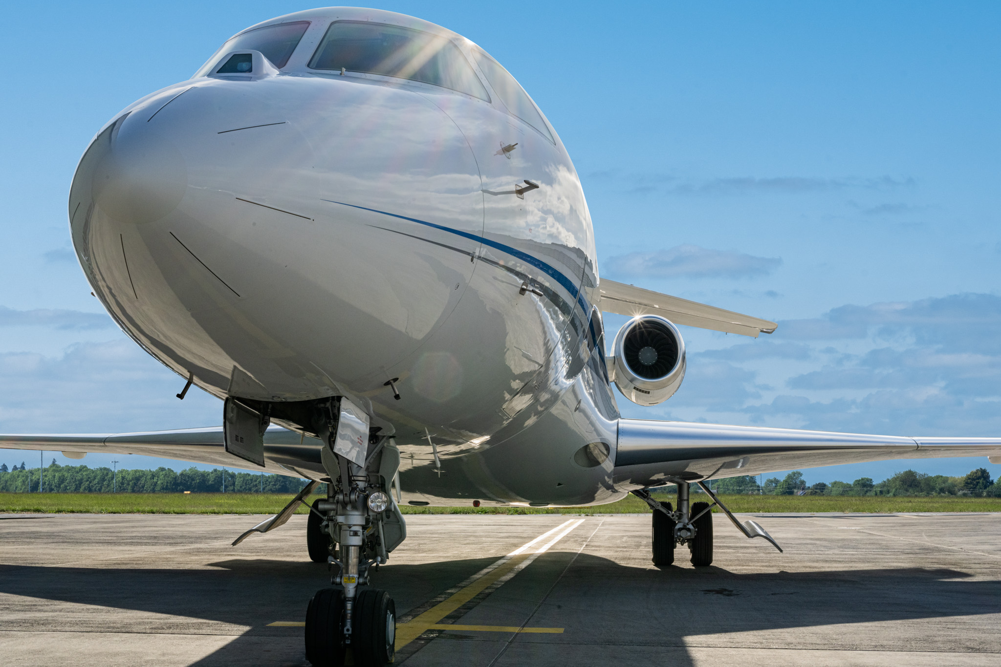 Photo of the Falcon 7x G-SPTX
